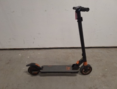 1 kos rabljen, zložljiv, električni, skiro: KuKirin (Kugoo Kirin) S1 Pro
Moč in tip motorja: 350 W b