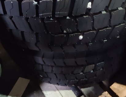 2 kosa pnevmatik   Fulda Regionforce 3 315/70 R22.5, na jeklenem platišču