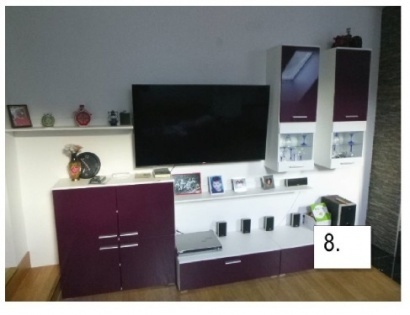 DNEVNI REGAL, VIJOLIČNO - BELE BARVE, Z VITRINAMI