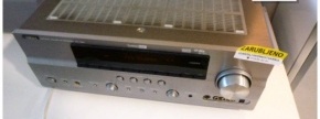 HI - FI OJAČEVALEC YAMAHA RX