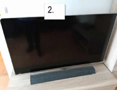 LCD TV PHILIPS