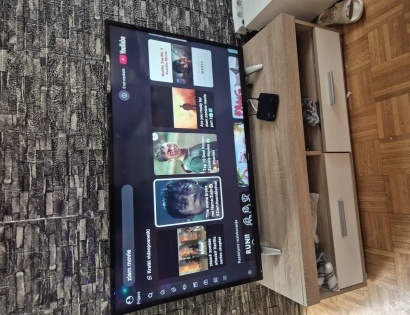 LED TV ESLA 140 CM 200,00