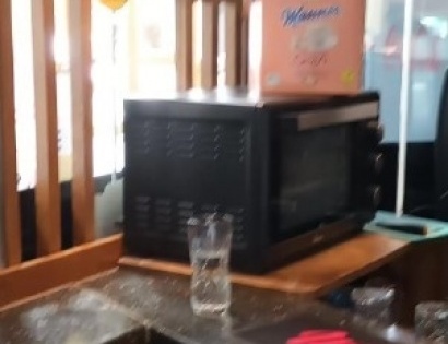 MIKROVALOVNA PEČICA ARDES