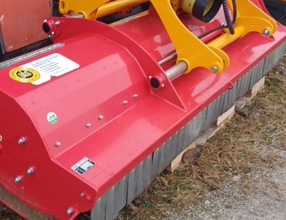 MULČER DOMINATOR 280,L.2025