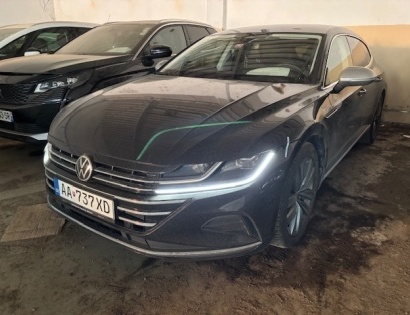 Os. avto VW Arteon Shooting Brake 2.0 TDI, prva reg. 05/2023, poreklo Slovaška