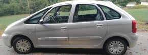 osebni avtomobil: CITROEN XSARA PICASSO
1.6 i 16V
letnik: 2008
datum prve registracije: 24.01.2008
d