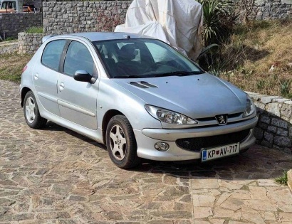 PEUGEOT 206 1.4 HDI, PRVA REG: 2005, SIVE BARVE
