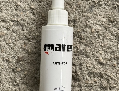 Plastenka bele barve Mares anti-fog