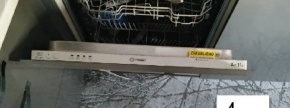 POMIVALNI STROJ INDESIT