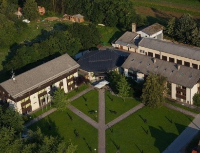Poslovni objekt - Rožna ulica 39, 1330 Kočevje