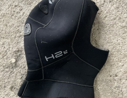 Potapljaška podkapa črne barve Waterproof H2 velikosti XL