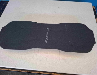 Protizdrsna podloga za skateboard CAVITY CS2, nova, 1x Protizdrsna podloga za skateboard CAVITY CS2, nova, 1x