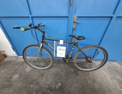 Rabljeno –     Gorsko kolo znamke IRIDE SPECIAL št. okvirja 088000061, s prestavnim razmerjem 3x8, z