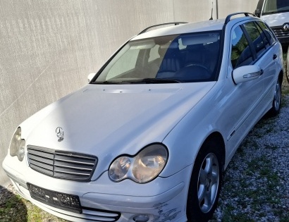 Rabljeno osebno vozilo, MERCEDES BENZ, C/ 200 T / CDI AUT
Datum prve registracije: 8. 4. 2005 (Nemči