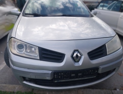 Rabljeno osebno vozilo znamke RENAULT MEGANE / 1.5 / DCI 
Datum prve registracije: 27.3.2008 
Števil