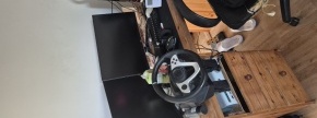 RAČUNALNIK Z 2  X MONITOR STAREJŠI 200,00