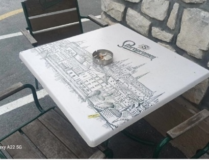 STOLI LESENI 10X (KOM. = 100,00 €)