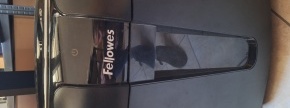 UNIČEVALEC DOKUMENTOV »FELLOWES«
