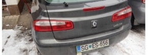 vozilo:RENAULT LAGUNA / 1.9 / DCI;reg.št:SGES-656;št.šasije:VF1BGRG0632656057;ključi:Izvršitelj NE r