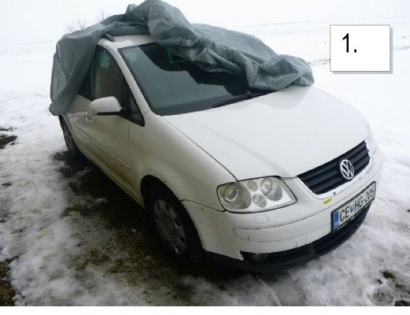 vozilo:VOLKSWAGEN TOURAN / 1.9 / TDI;reg.št:CEHG-205;št.šasije:WVGZZZ1TZ5W127719;ključi:Izvršitelj N