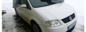 vozilo:VOLKSWAGEN TOURAN / 1.9 / TDI;reg.št:CEHG-205;št.šasije:WVGZZZ1TZ5W127719;ključi:Izvršitelj N