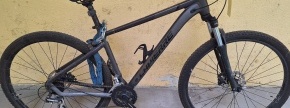 Vrsta premičnine: rabljeno gorsko kolo
Znamka: Lapierre Edge 3.9
Opis: črne barve, št. okv. A21AH9C4