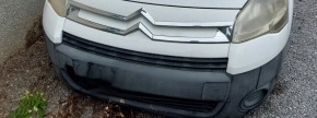 Vrsta premoženja: Motorno vozilo  
Vrsta: tovorno vozilo furgon  
Znamka: CITROEN  
Komercialna ozna