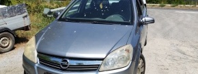 Vrsta prevoznega sredstva: Osebno vozilo 
Znamka in model: OPEL ASTRA / CAR. 1.9 / DT
VIN: W0L0AHL35