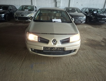 Vrsta prevoznega sredstva: rabljen osebni avtomobil 
Znamka: Renault Megane Cabriolet 1.9 Dci
Datum