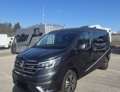 ZABAVAJTE SE. BIVAJTE. VSAK DAN. IZJEMNA PRILOŽNOST.
Active Duo na šasiji Renault Trafic 6D 2.0 150H